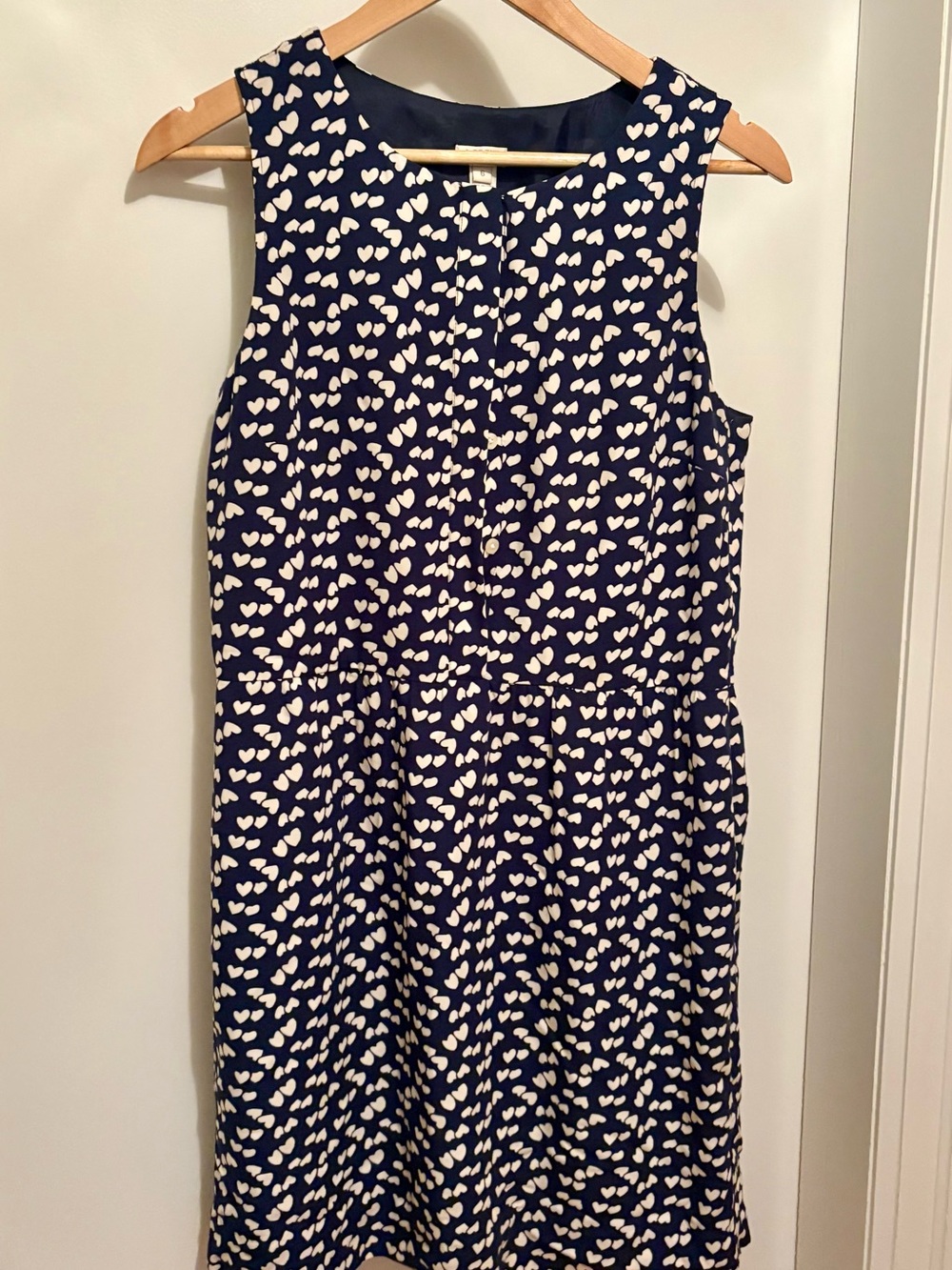 Sleeveless Navy and White JCrew Heart-Print Dress